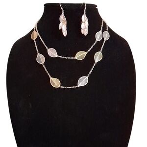 Silver/Gold Leaf Necklace and Earring Set. Fall Spring Summer Casual 2 Tone Long